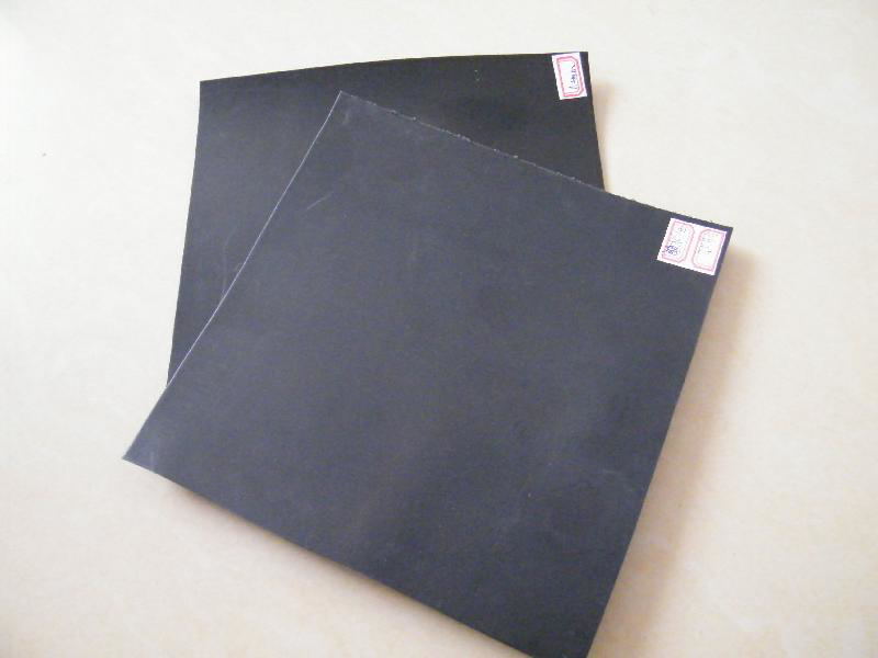 貴州黑色1.2mm厚聚乙烯土工膜價(jià)格