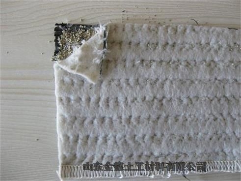 單糙面PE土工膜金昌低溫下能施工復合防水墊污水池膨潤土毯