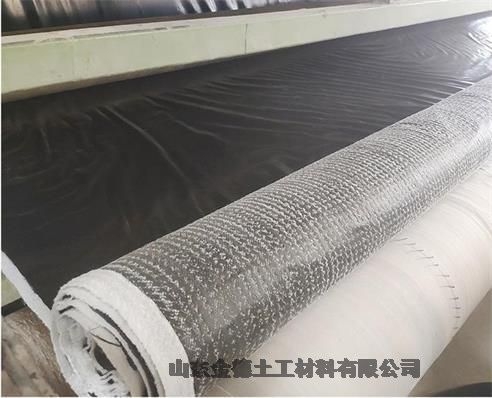 克重足復合防水墊+膨潤土毯每平方3.5Kg-攀枝花150絲厚黑膜