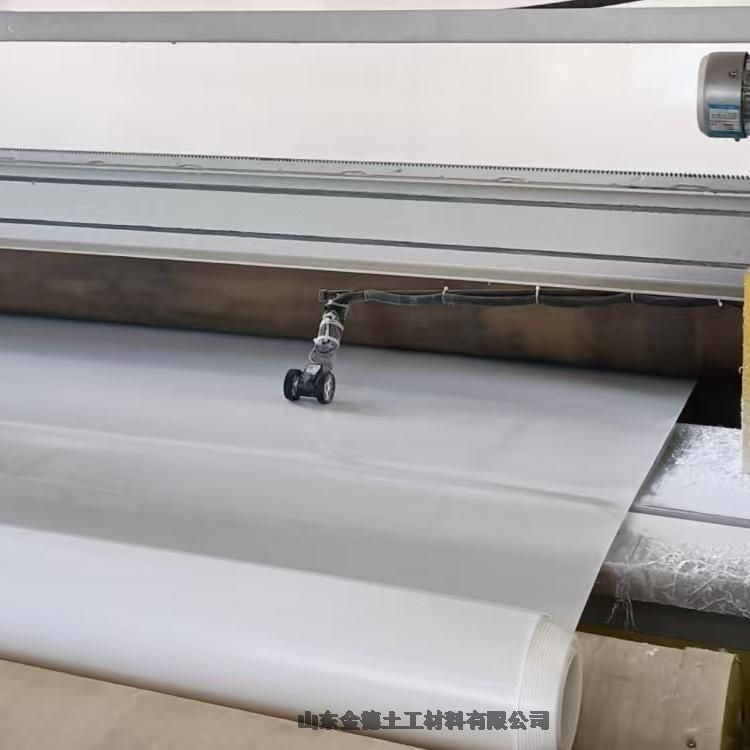 電力涵洞防水防滲層 瓷白色幅寬兩米PE防水板-耐溶劑侵蝕工業(yè)適用
